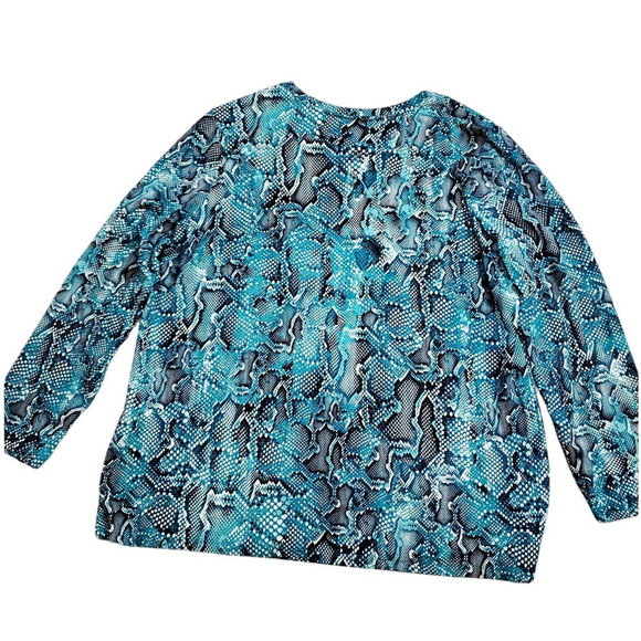 Chico's Athletic Performance Top Snakeskin Print Sz 3/XL - Picture 2 of 5